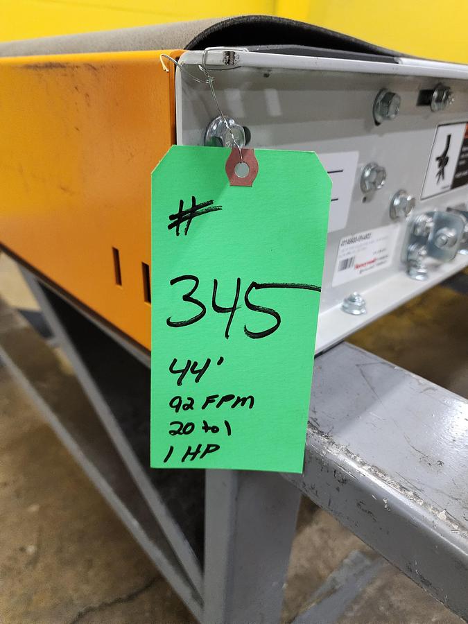 Used Intelligrated Slider Bed Belt Conveyor 30.5" x 39'4" (#345)