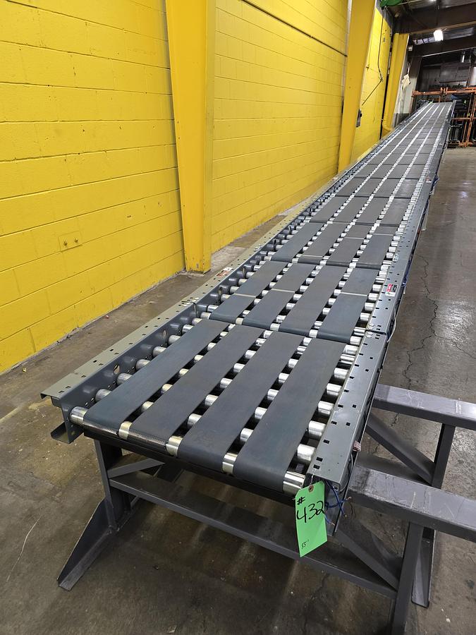 Used Intelligrated 28" x 55' MDR Belted Zero Pressure Incline Conveyor (#432)