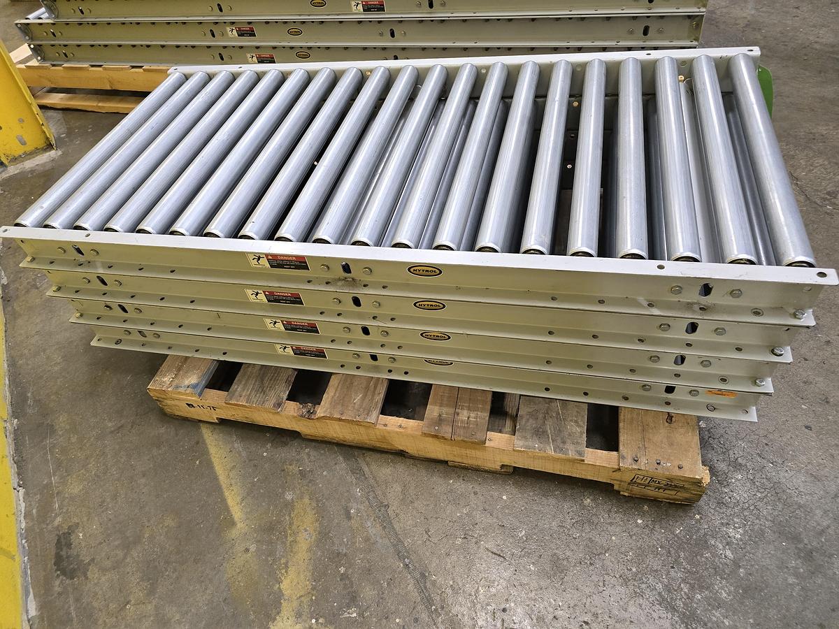 Used 30" x 20' Hytrol Gravity Conveyor (#578)