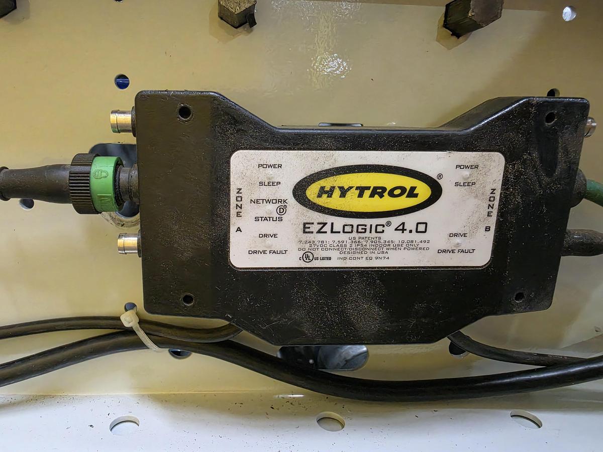 Used Hytrol 190E24EZ E24 Zero Pressure Roller Conveyor 30" x 40'