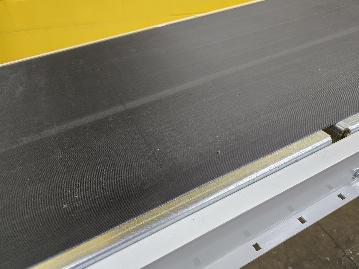 Used Intelligrated Roller Bed Incline / Decline Belt Conveyor 30.5" x 39'4" (#346)