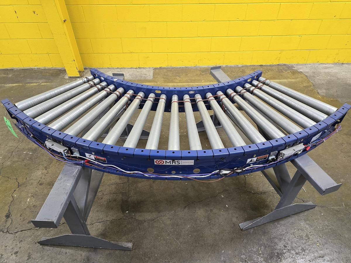 Used MHS Itoh Denki 22" MDR 90 Degree Zero Pressure Accumulation Conveyor (#288)