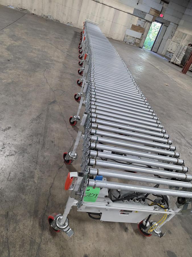 Used Roach Flexible Conveyor 30"x40' Zero pressure Accumulation (#709)