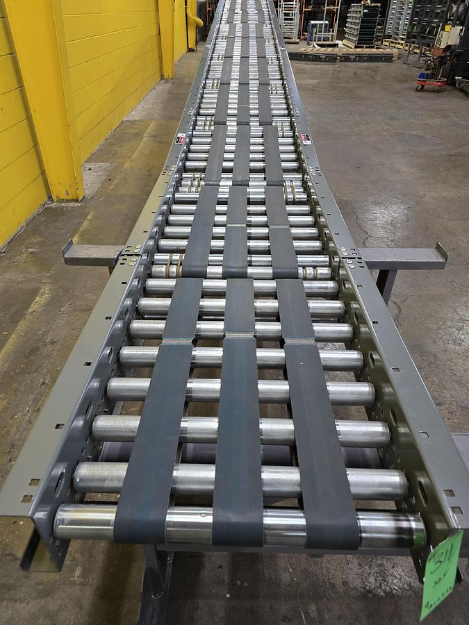 Used Intelligrated 22" x 32.5' MDR Belted Zero Pressure Incline Conveyor (#442)