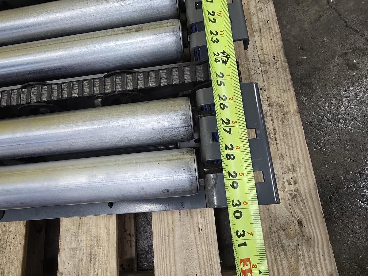 Used 2023 Intelligrated Zero Pressure MDR 710 Roller Conveyor RH DIVERT (#293)