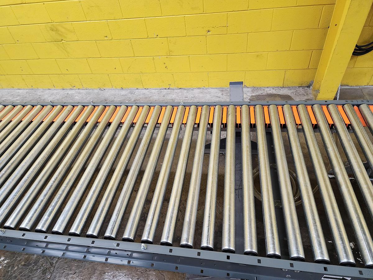 Intelligrated IntelliQ 36.5"w x 30' Live Roller Conveyor (528)