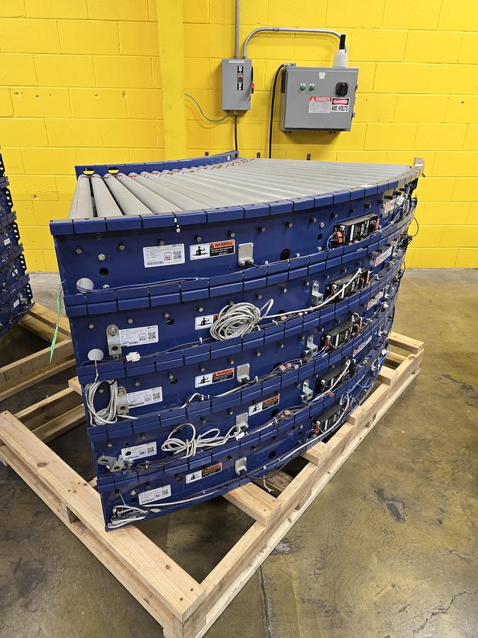 Used MHS Itoh Denki 34" MDR 60 Degree Zero Pressure Accumulation Conveyor (#273)