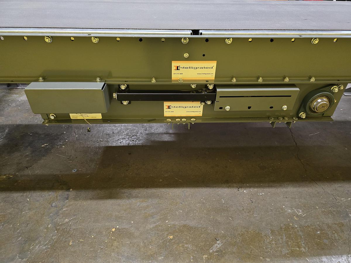 Intelligrated Slider Bed Belt Conveyor 30.5" x 39' NEW (#504)