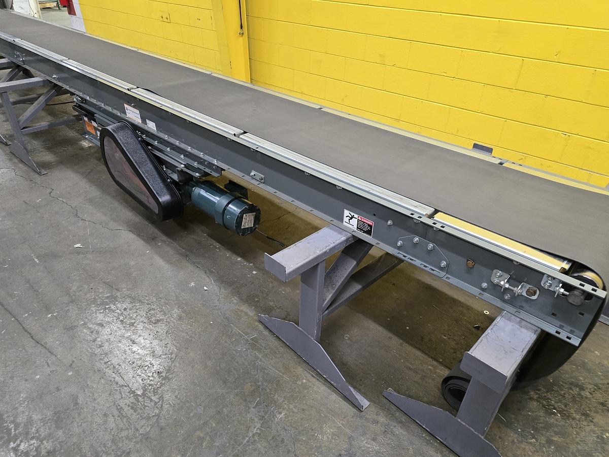 Used Intelligrated Slider Bed Belt Conveyor 24" x 24' (#486)
