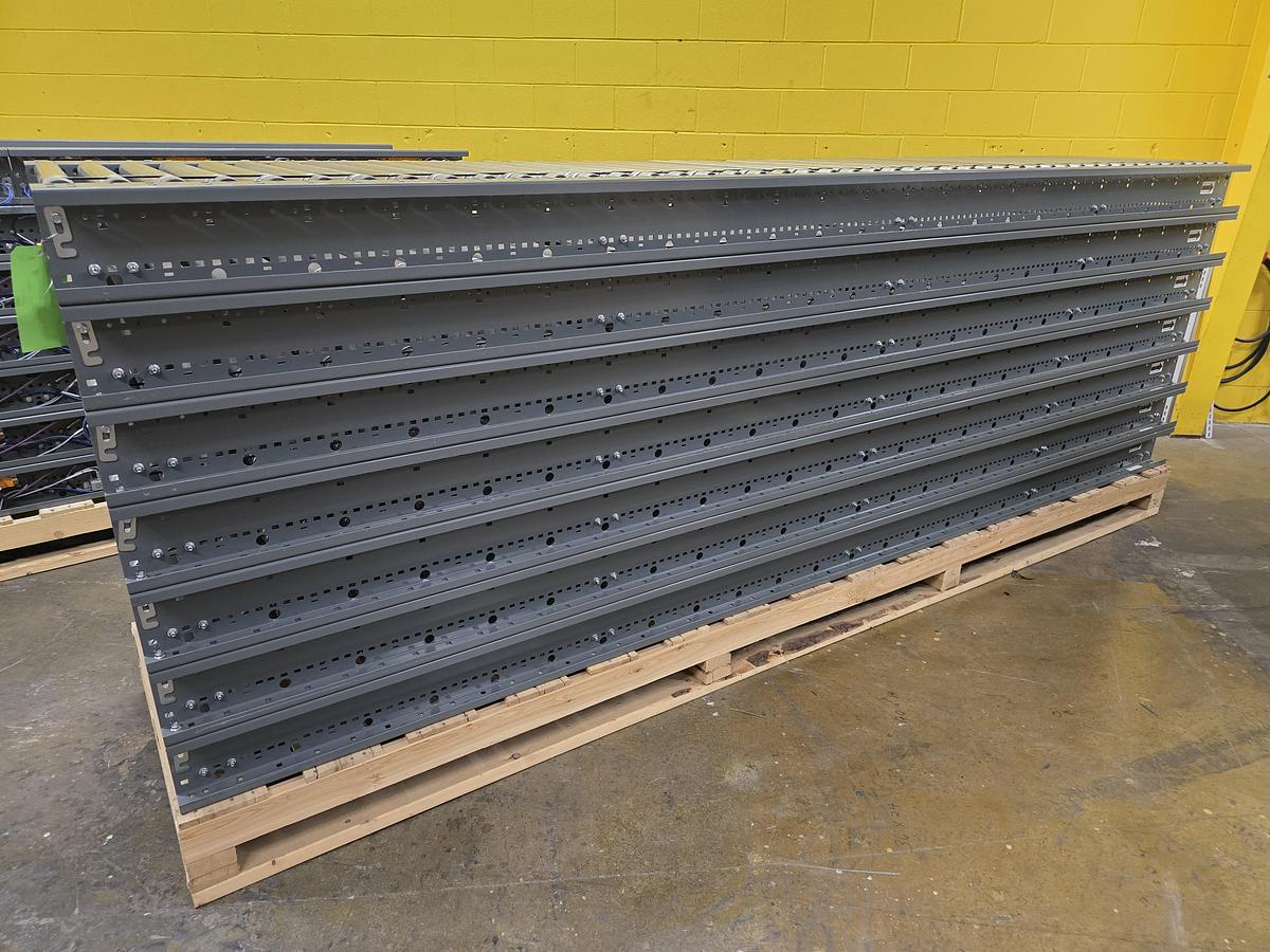 Used Intelligrated 28" x 48' MDR Zero Pressure Accumulation Conveyor (#611)