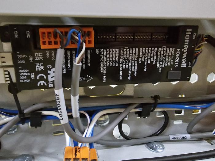 Used 2023 Intelligrated Zero Pressure MDR 710 Roller Conveyor RH DIVERT (#293)