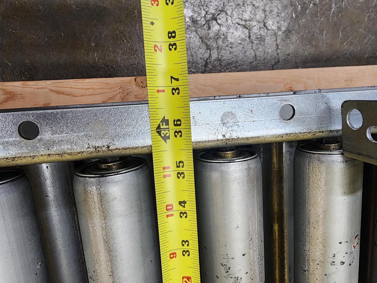 Used 36.5" x 18'9" Gravity Roller Conveyor Centers (#87)