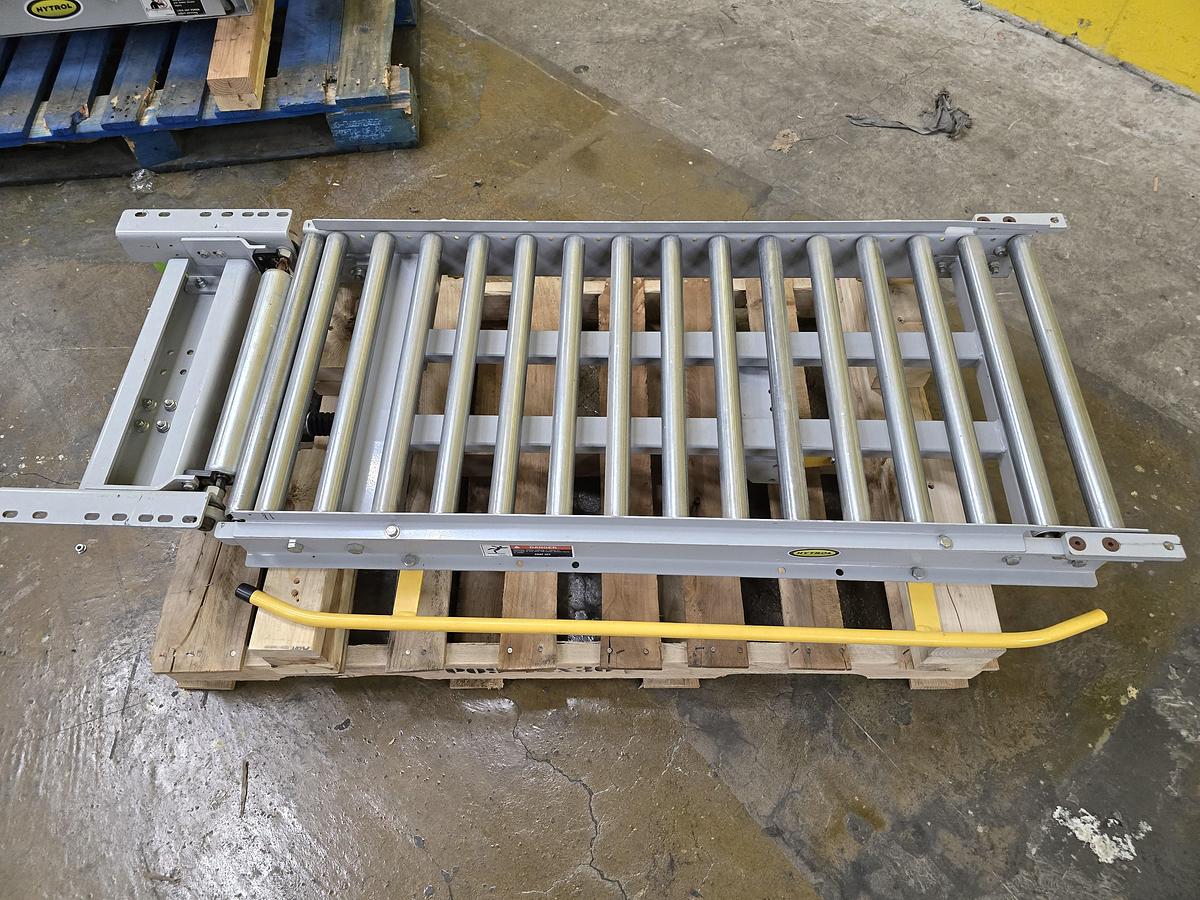 Used Hytrol 24" Lift Gate Conveyor (#637)