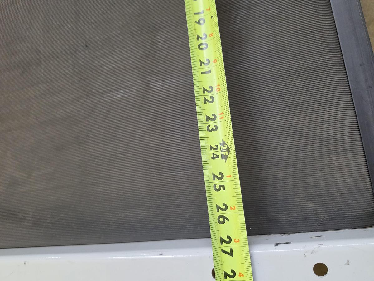Used Hytrol BZE24EZ Zero Pressure Belted Decline Conveyor 31.25" x 6' (#646)