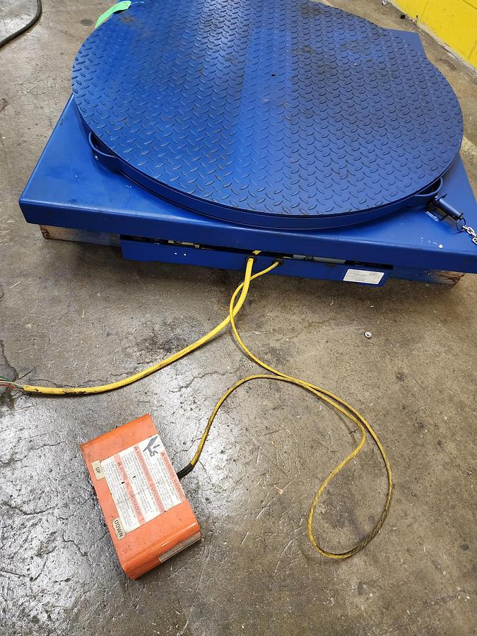 Used VESTIL Electric Scissor Lift Table Turntable (#331)