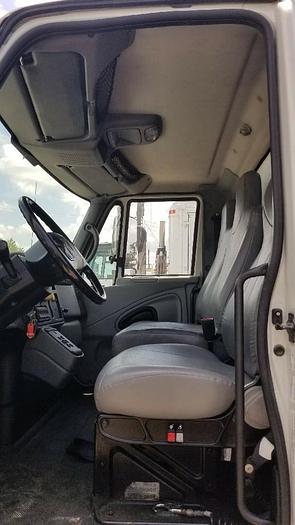 Used 2006 INTERNATIONAL 4300