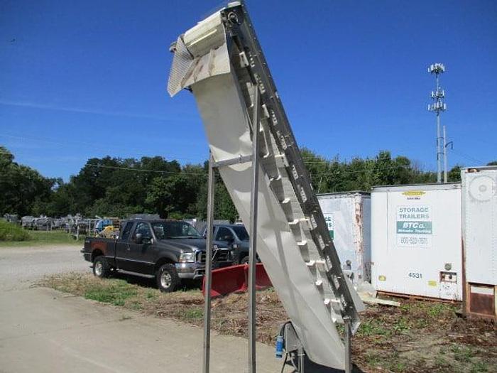 Used Eagle Incline Conveyor; 18"W x 9'L