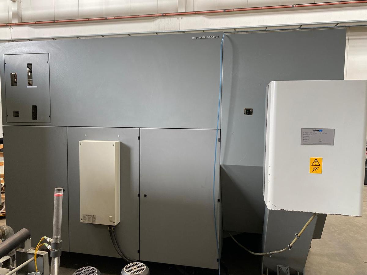 Used 2004 DECKEL MAHO DMC-60T