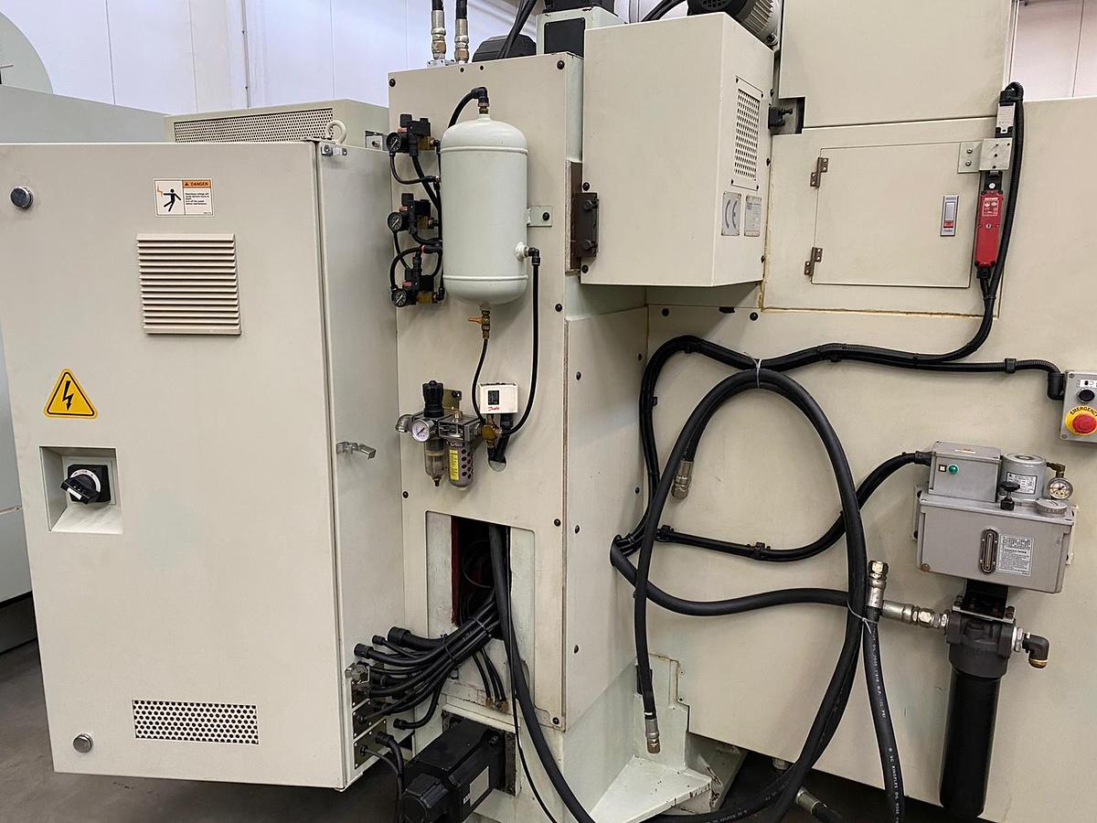 Used 2005 First MCV-1000