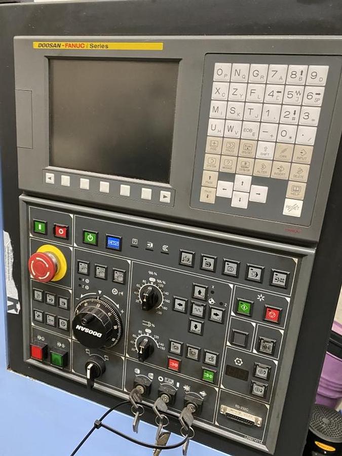 Used 10/2008 Doosan LYNX 220C