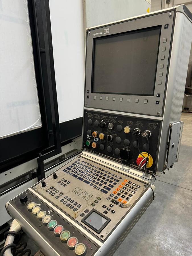 Used 2004 AXA VSC 3-4000M