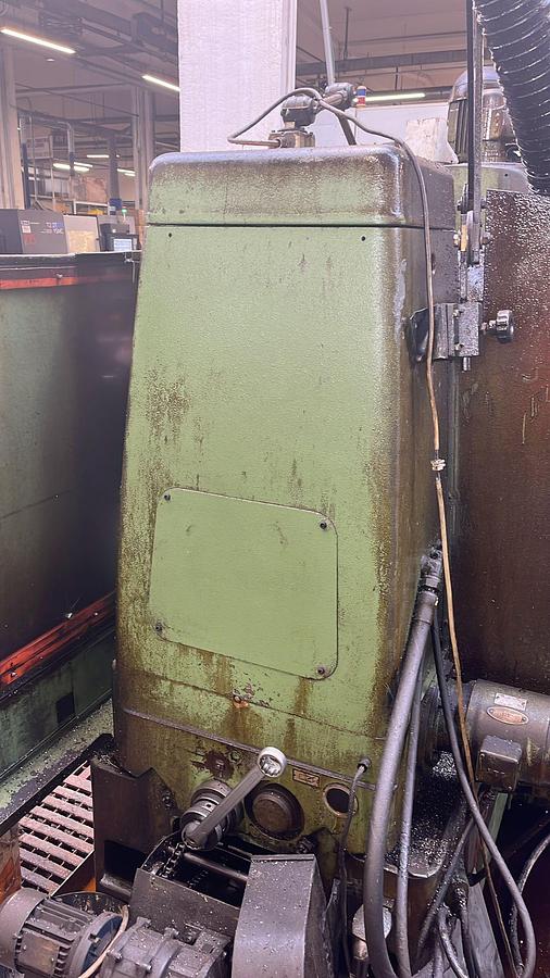 Used PFAUTER GEAR HOBBING MACHINE P-400