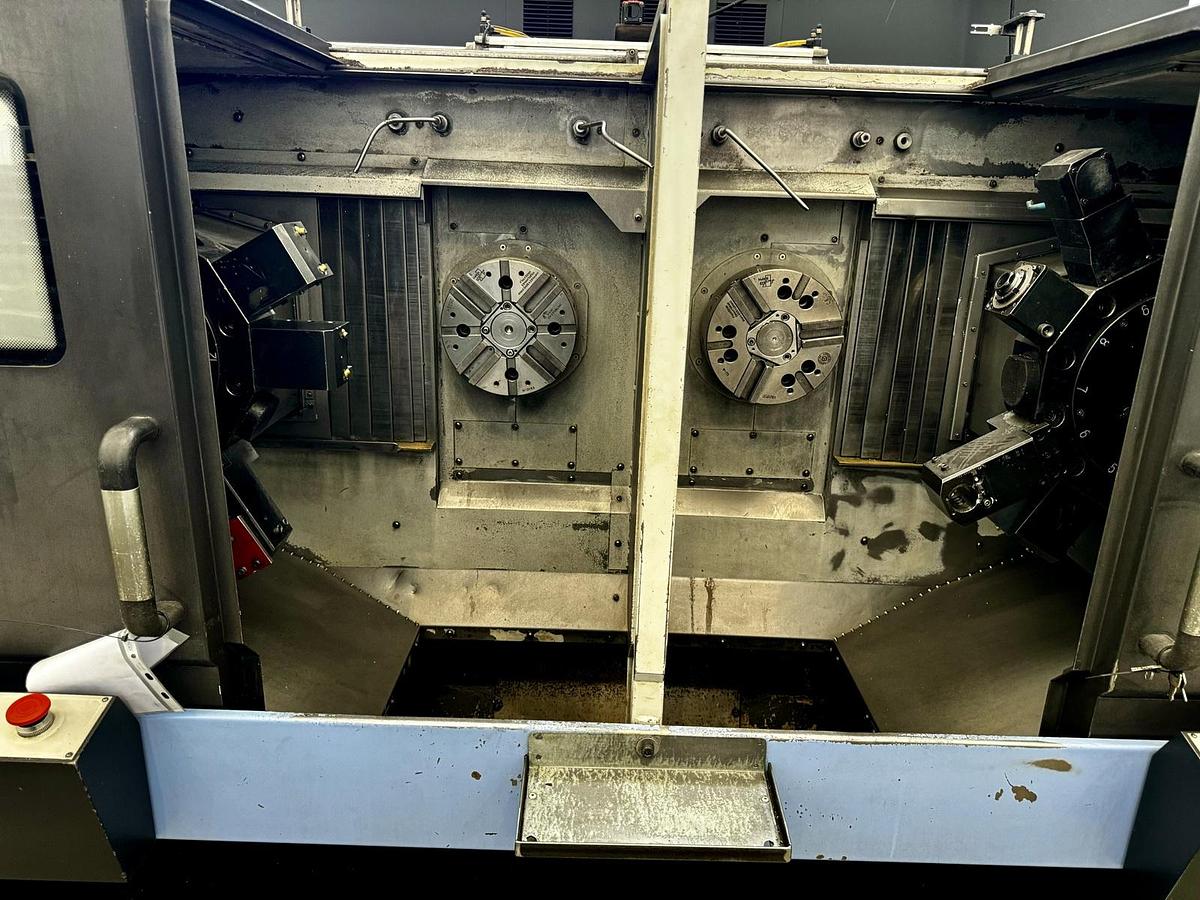 Used FRONT TWO SPINDLES CNC LATHES DOOSAN