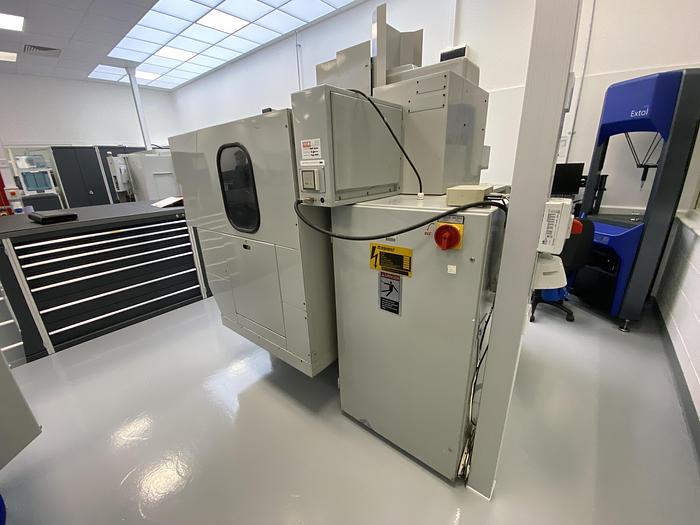 Used 1991 Bridgeport Interact 308 CNC Machining Center