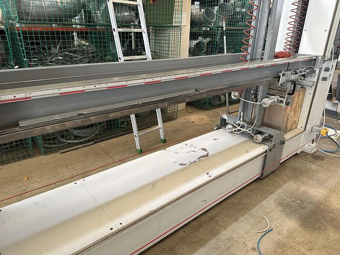 Usato STRETTOIO AUTOCENTRANTE ITALPRESSE mod. NUOVO SP