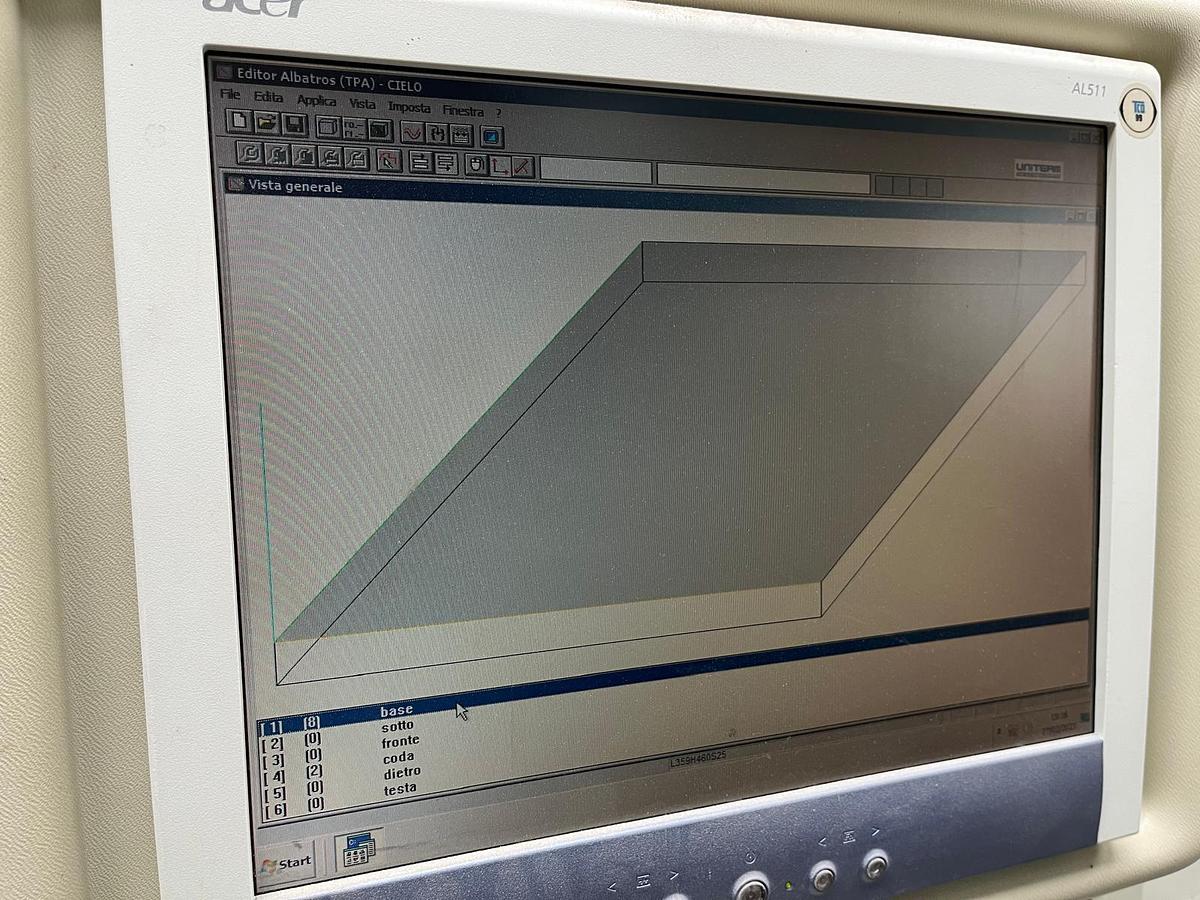 Revisionato centro di lavoro ESSETEAM 4 assi