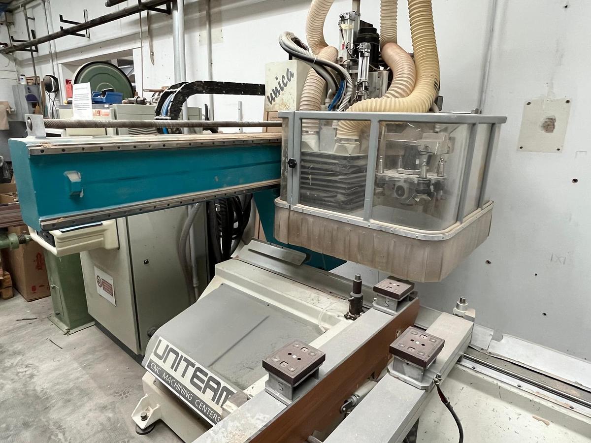 Revisionato centro di lavoro ESSETEAM 4 assi