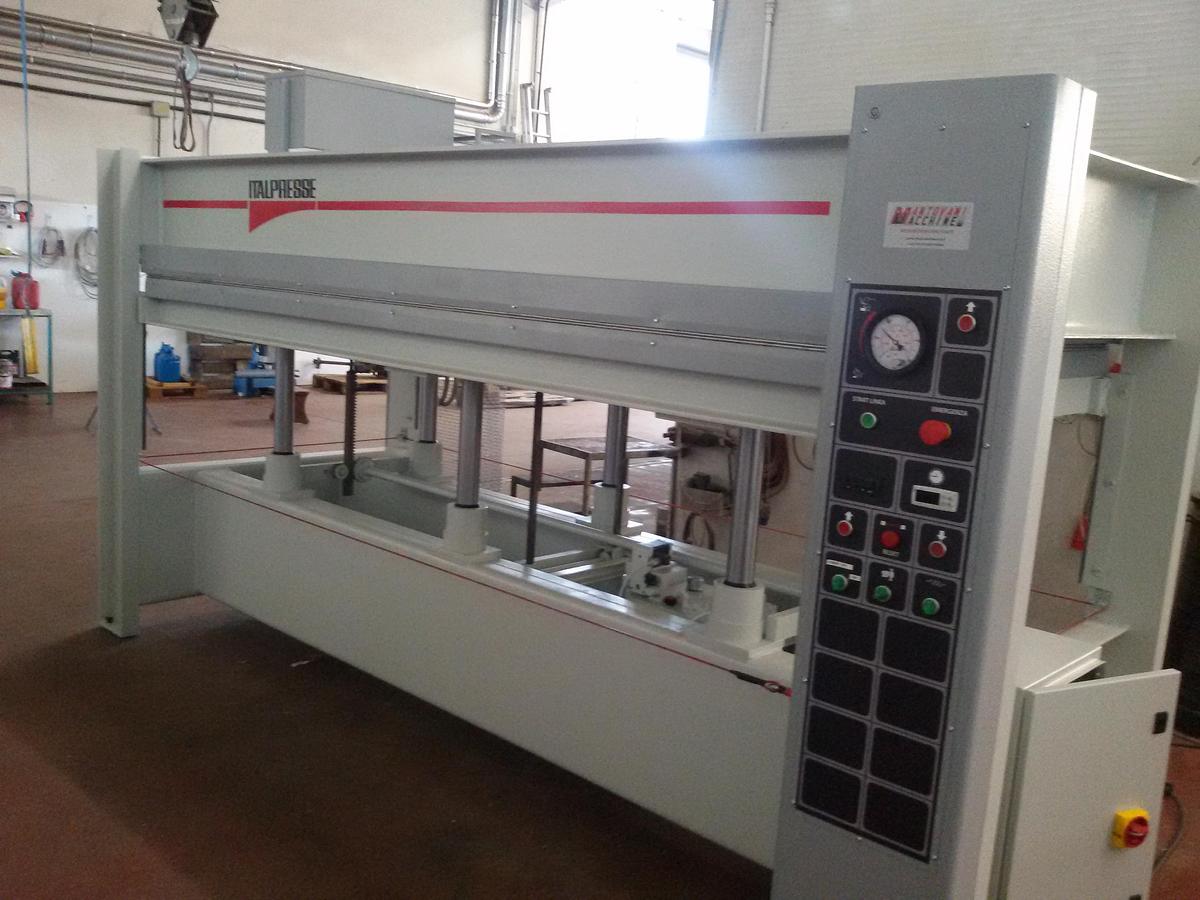 Revisionato PRESSA A CALDO ITALPRESSE UT6