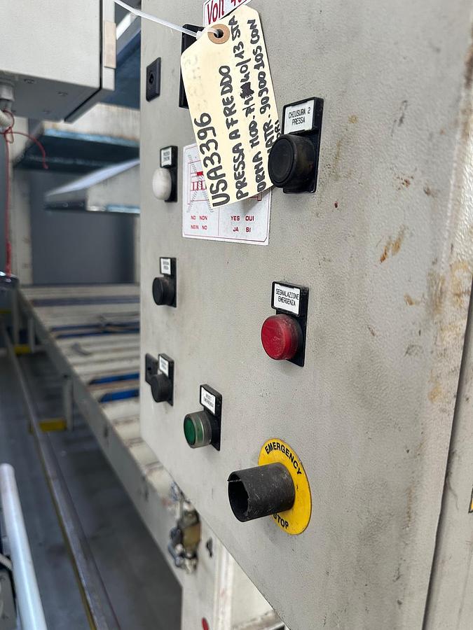 Usato PRESSA ORMA A FREDDO a settori - 4000x1300