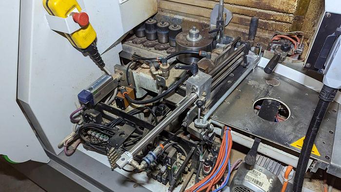 Revisionato BORDATRICE BIESSE AKRON 860