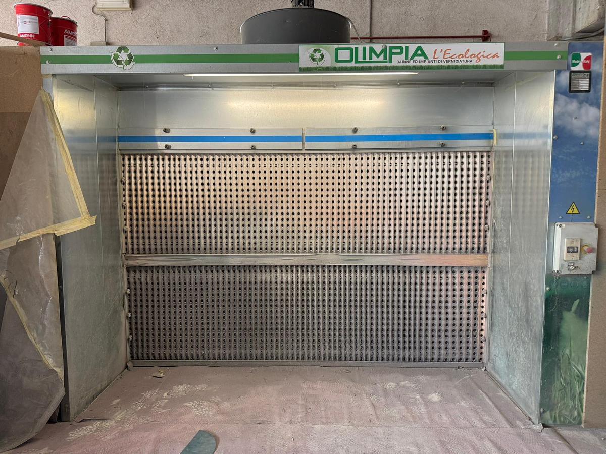 Usato CABINE VERNICIATURA OLIMPIA 3 MT SECCO