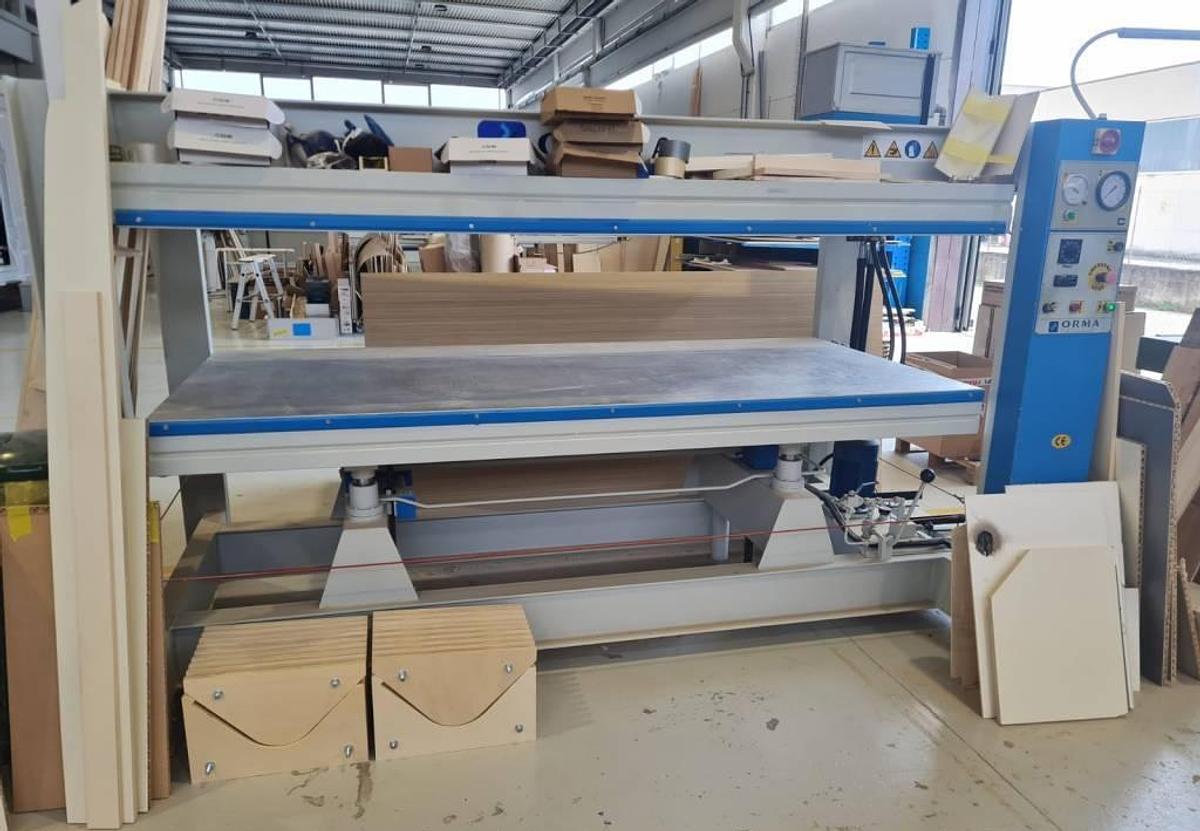 Revisionato pressa a freddo ORMA 2500X1200