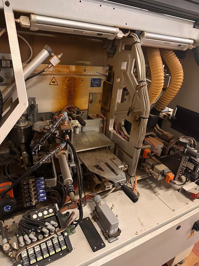 Revisionato bordatrice BIESSE AKRON 430 CE