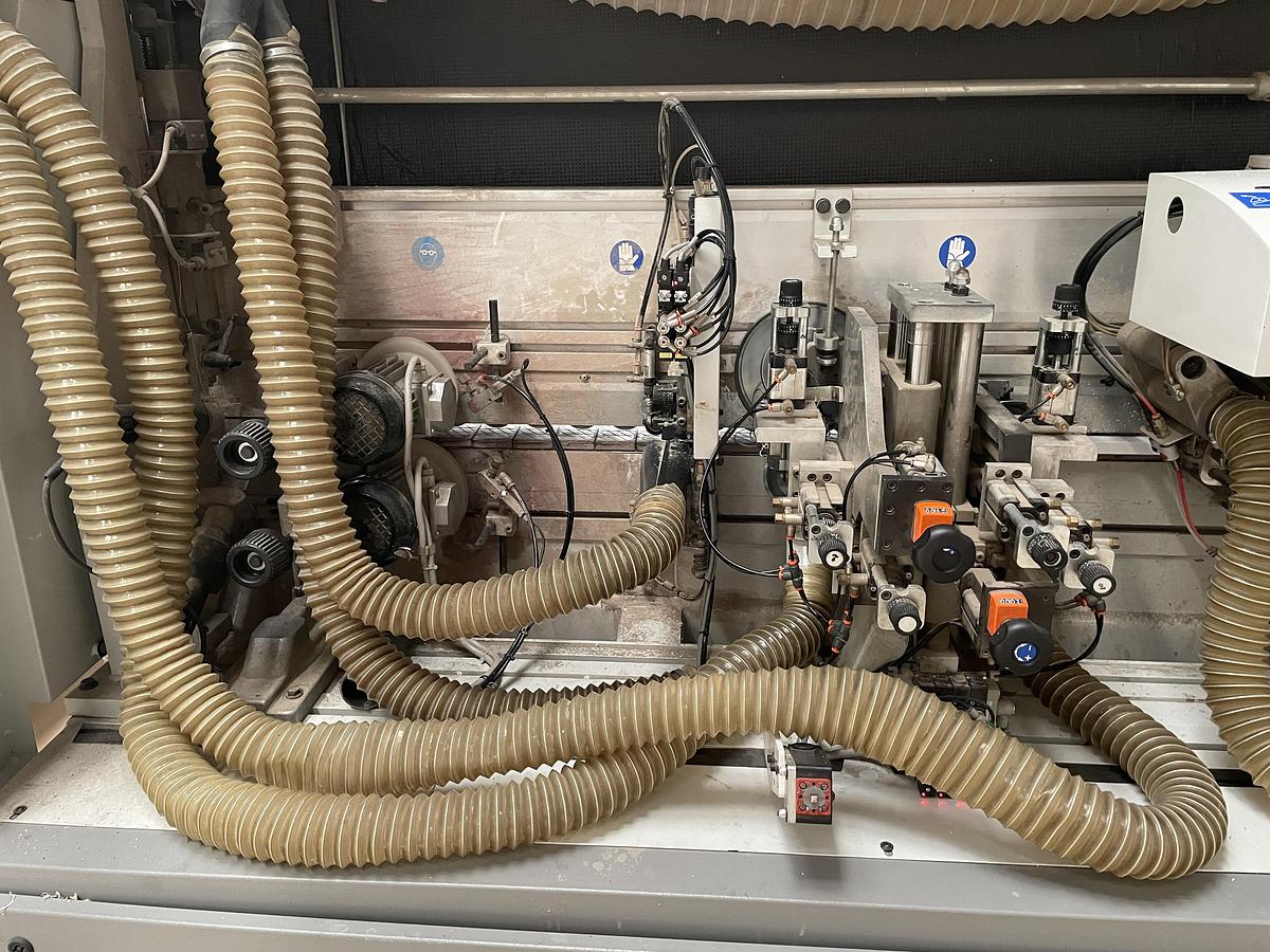 Revisionato bordatrice BIESSE AKRON 850