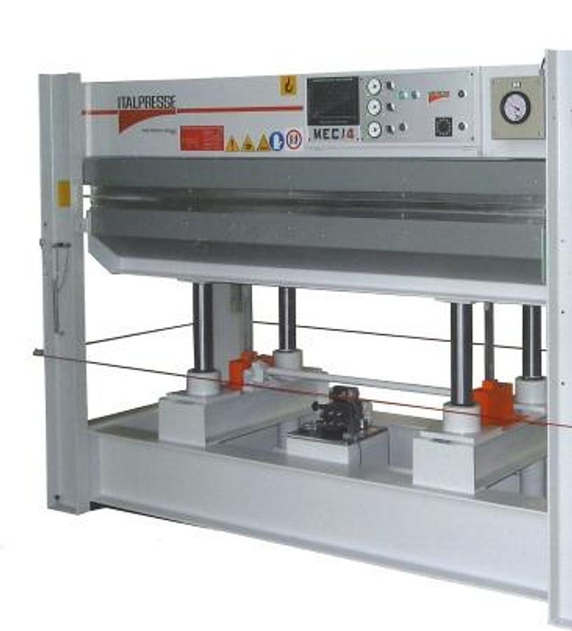 Usato PRESSA A CALDO ITALPRESSE MEC B/4 - 2500 mm