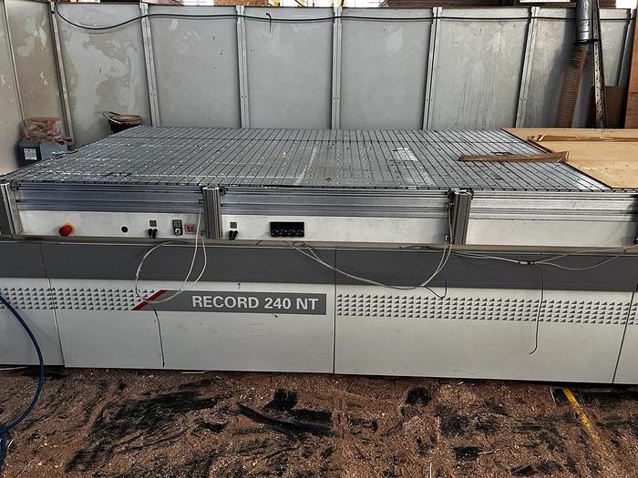 CENTRO DI LAVORO SCM RECORD 240 NT