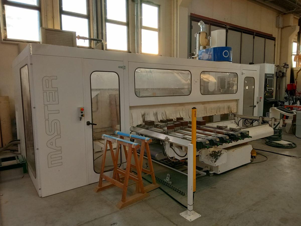 Usato CENTRO DI LAVORO BACCI MASTER 5 assi