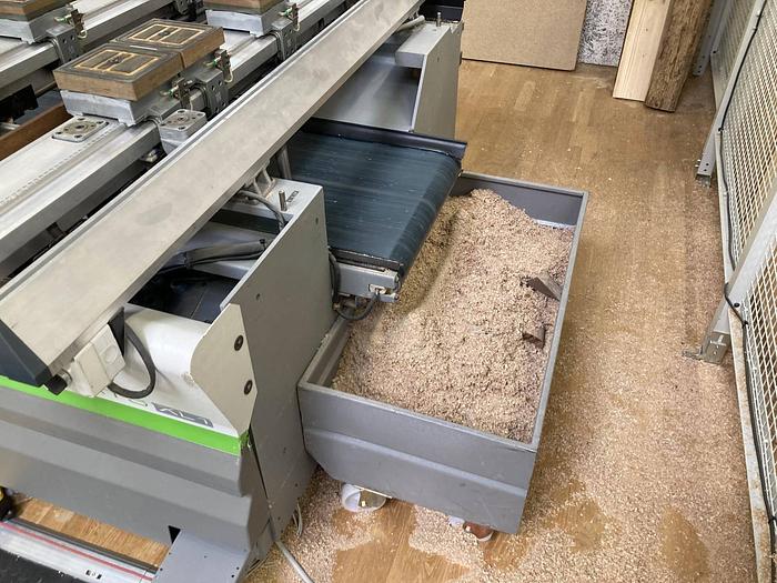 CENTRO DI LAVORO BIESSE ROVER 35 ATS XL1