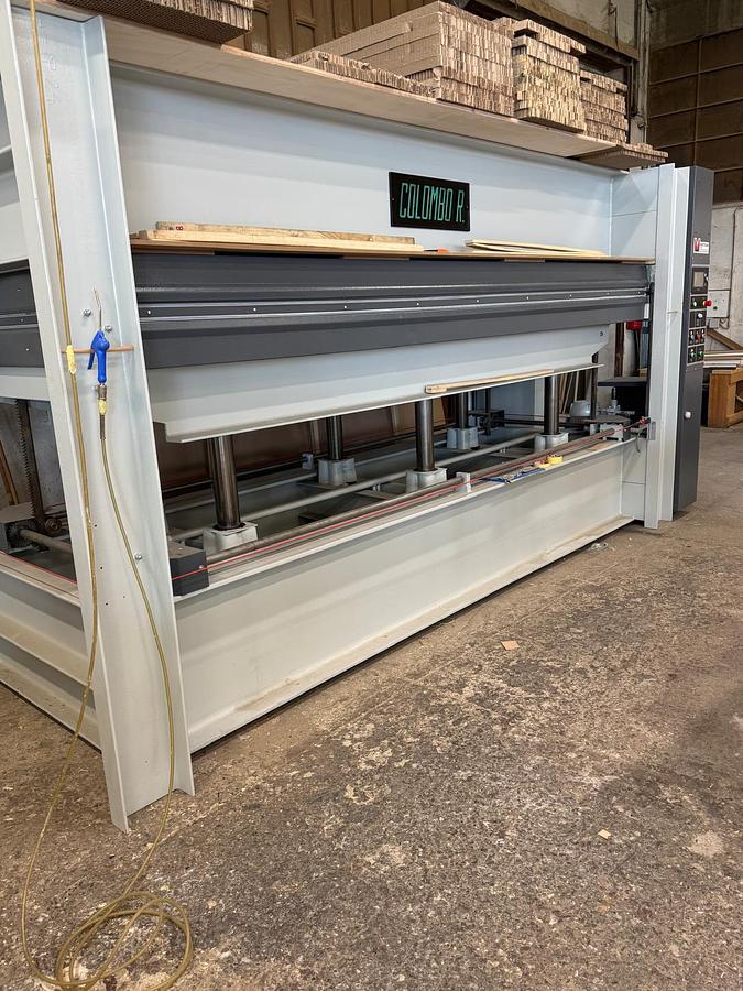 Retrofit pressa a caldo COLOMBO 3500