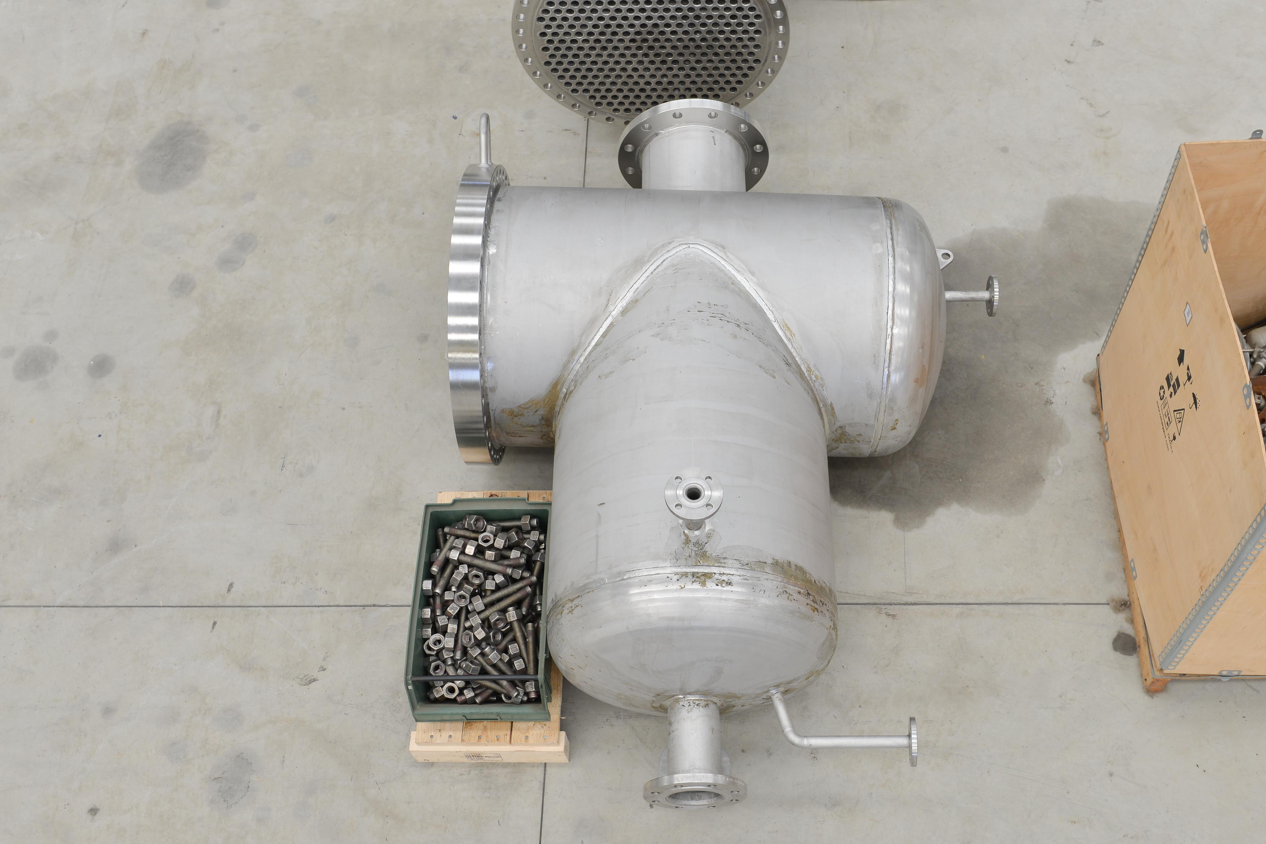 Used Scambiatore di calore a fascio tubeiro da 64 metri quadrati