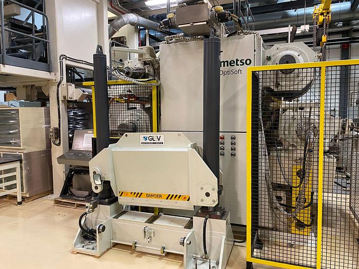 30" GL&V PAPER ROLL SPLITTER GL&V ROLL SPLITTER