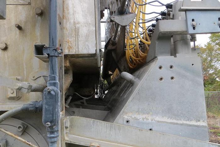 Used 160" (4.06M) POND VOITH SULZER AIR PAD HEADBOX, 316, S/S, VALLEY