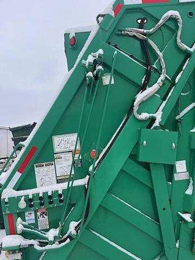 Refurbished 2006 Heil 60/40 Split Body