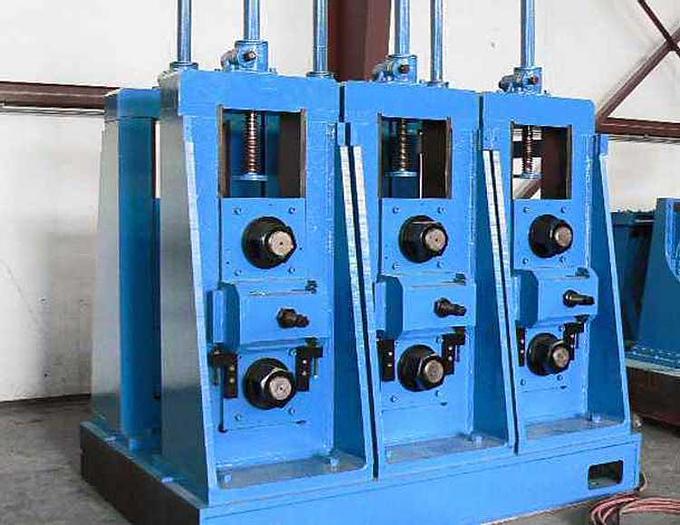 Used 16´´ WYMER LYDEN CAGE FORMING H.F. TUBE MILL LINE (USED)