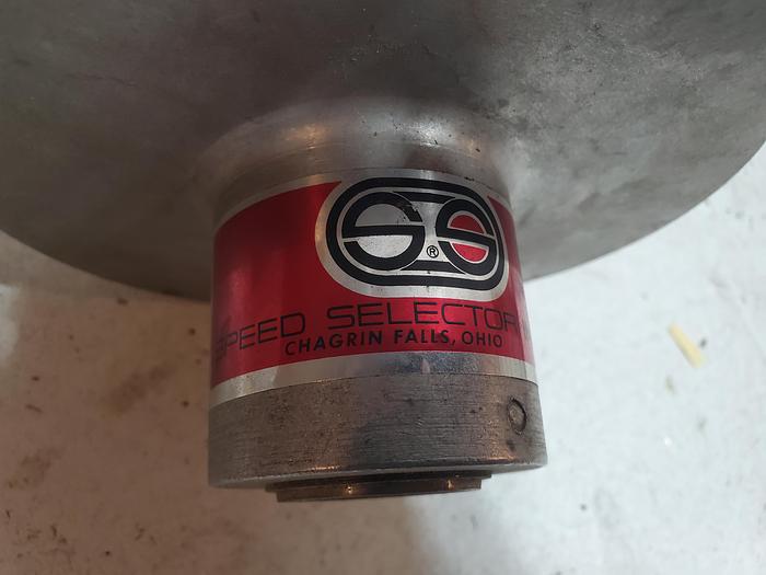 Used SPEED SELECTOR Model 6M Variable Speed PULLEY (K2)