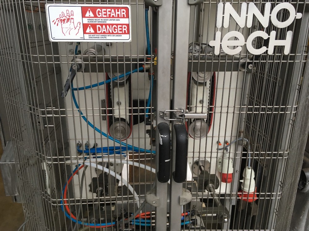 Used Innotech 3200 revo vertical bagging machine